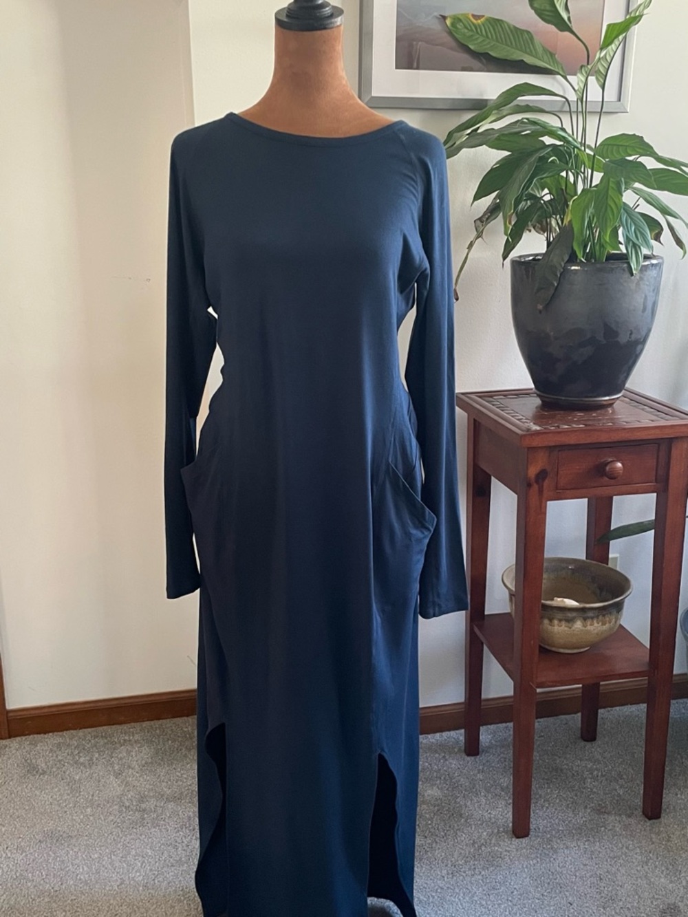 Long Sleeve Navy Maxi Dress with Pockets